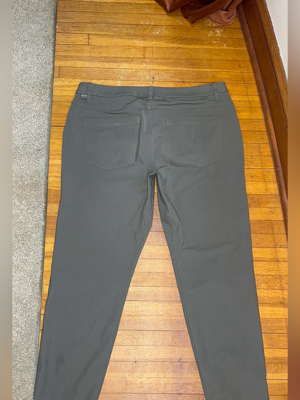 Lululemon Men’s ABC Warpstreme 5 Pocket Pants Olive Green Size 33x30 - Picture 13 of 16